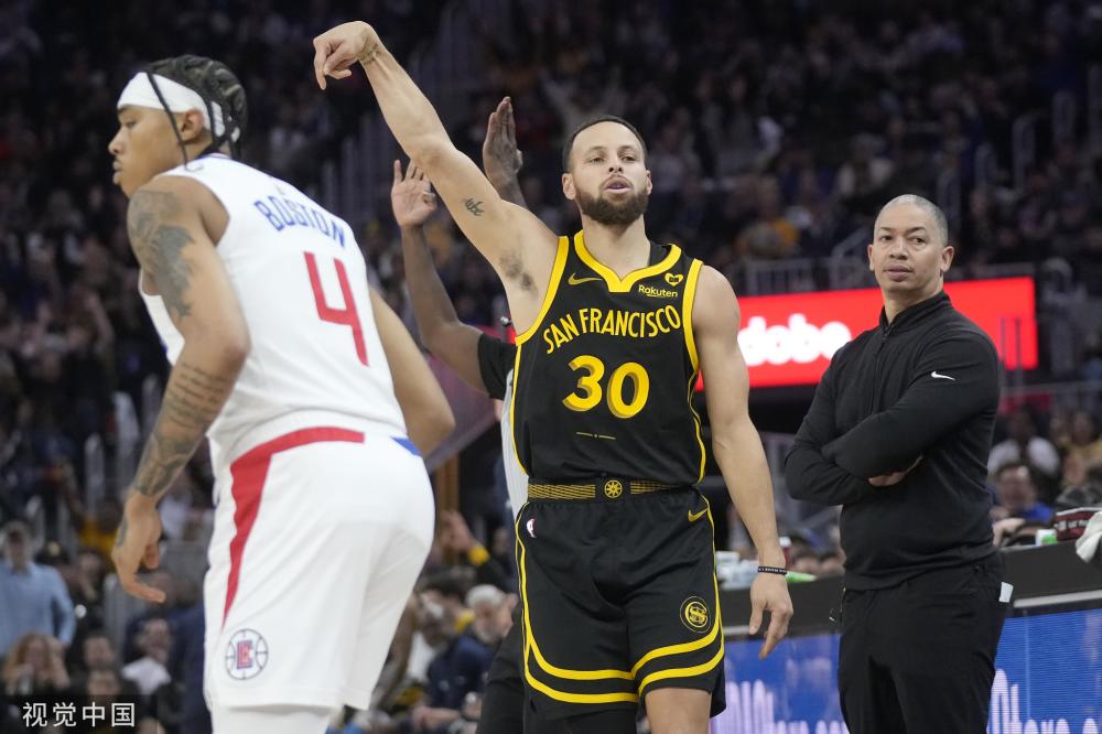 反映出一名 反映出一名